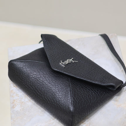 ENVELOPE CHAIN BAG 23 IN BLACK ELEPHANT TEXTURE LAMBSKIN SILVER LOGO