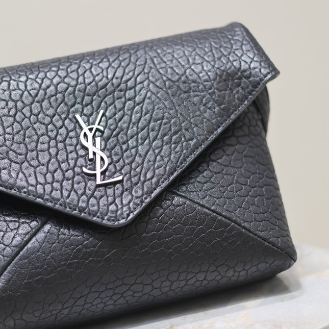 ENVELOPE CHAIN BAG 23 IN BLACK ELEPHANT TEXTURE LAMBSKIN SILVER LOGO