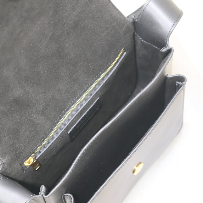 NIKI BABY 22 IN BLACK CALFSKIN GOLD LOGO