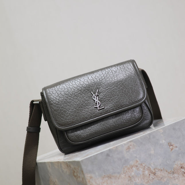 NIKI BABY 22 IN UNIFORM GREEN LAMBSKIN SILVER LOGO
