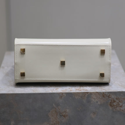 MANHATTAN SMALL TOP HANDLE BAG 21 IN WHITE CALFSKIN GOLD HARDWARE