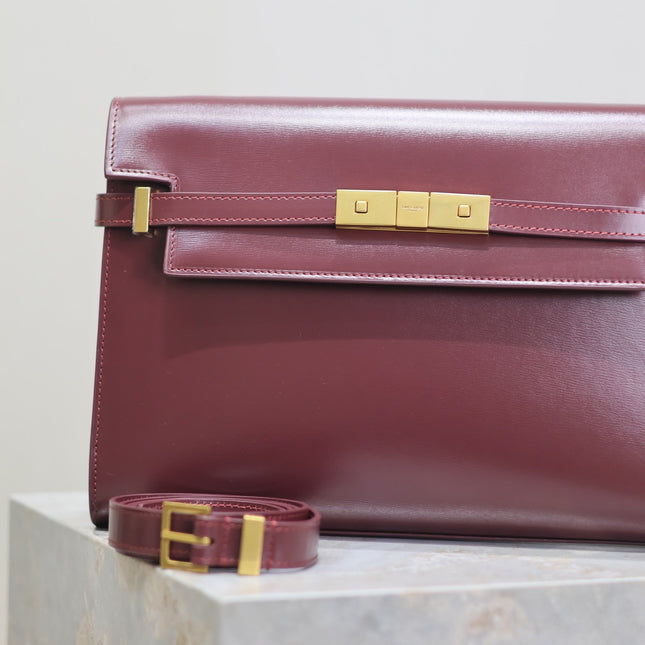 MANHATTAN MEDIUM 29 IN WINE RED SMOOTH CALFSKIN GOLD BUCKLE