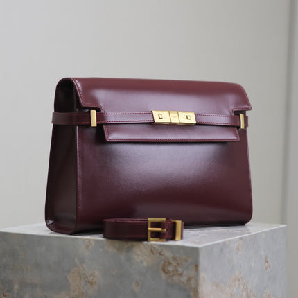 MANHATTAN MEDIUM 29 IN WINE RED SMOOTH CALFSKIN GOLD BUCKLE