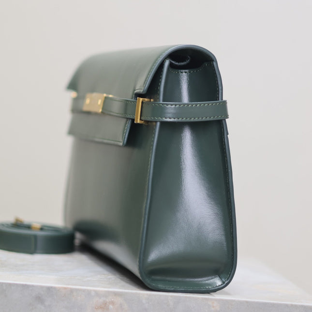 MANHATTAN MEDIUM 29 IN SACRAMENTO GREEN SMOOTH CALFSKIN GOLD BUCKLE