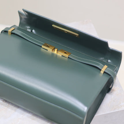 MANHATTAN MEDIUM 29 IN SACRAMENTO GREEN SMOOTH CALFSKIN GOLD BUCKLE