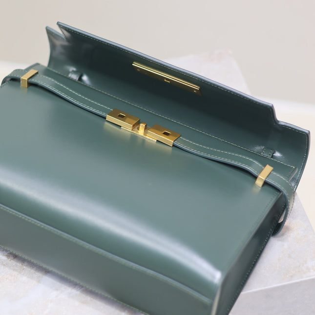 MANHATTAN MEDIUM 29 IN SACRAMENTO GREEN SMOOTH CALFSKIN GOLD BUCKLE