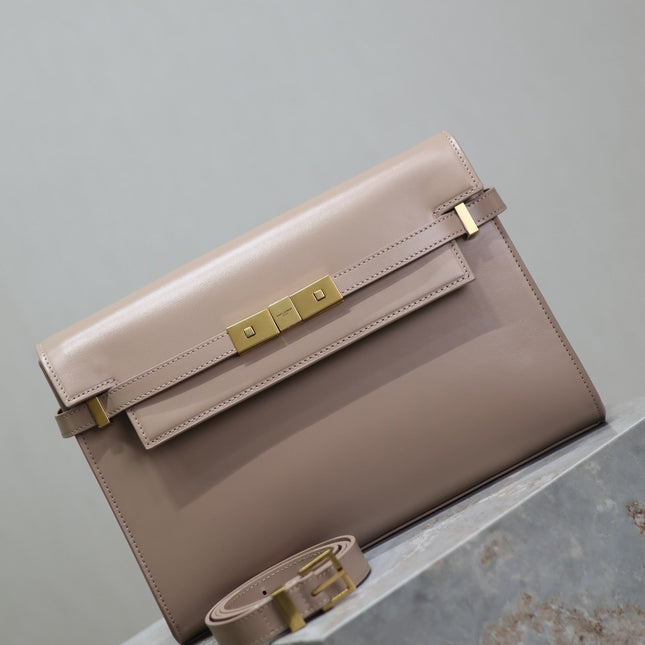 MANHATTAN MEDIUM 29 IN DARK BEIGE SMOOTH CALFSKIN GOLD BUCKLE