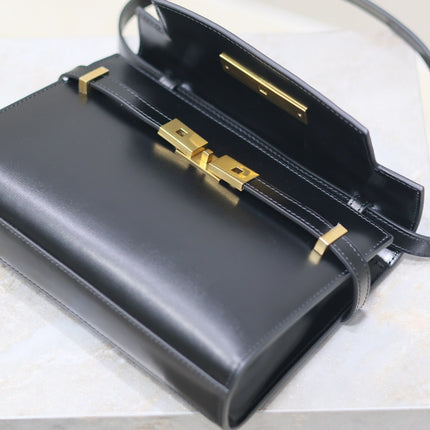 MANHATTAN SMALL 24 IN BLACK SMOOTH LAMBSKIN GOLD HARDWARE