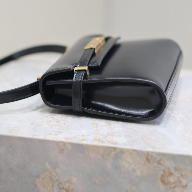 MANHATTAN MINI 19 IN BLACK SMOOTH LAMBSKIN GOLD BUCKLE