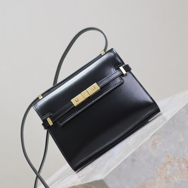 MANHATTAN MINI 19 IN BLACK SMOOTH LAMBSKIN GOLD BUCKLE