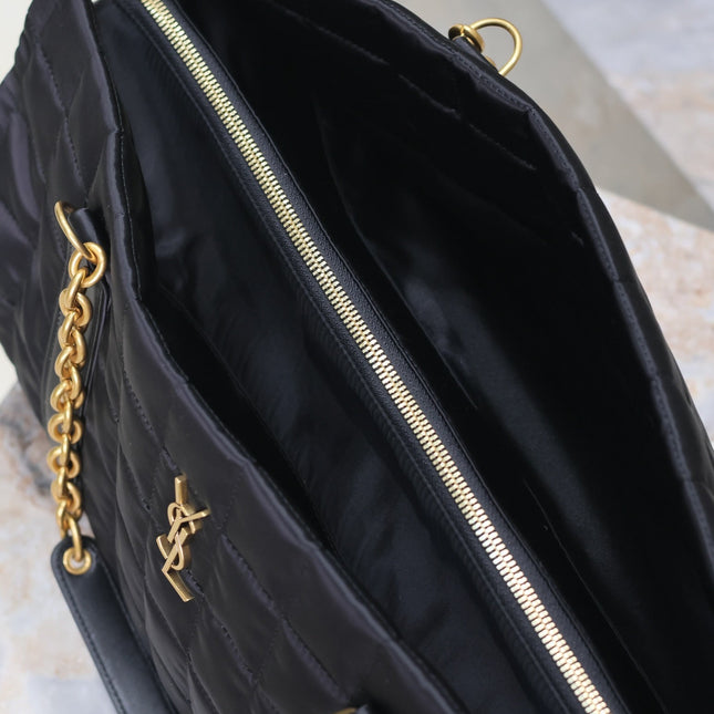 TRAVEL BAG 42 IN BLACK NYLON AND LEATHER TRIM GOLD HARDWARE