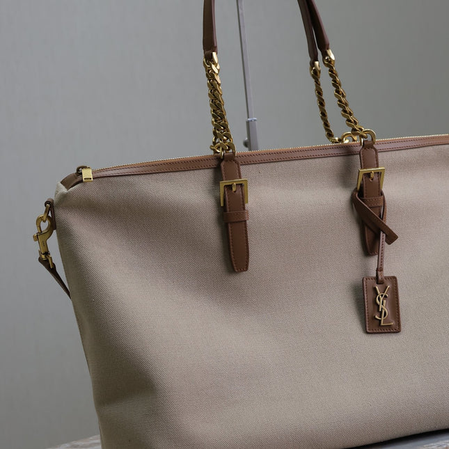 TRAVEL BAG 48 IN WHITE CANVAS AND BROWN LEATHER TRIM GOLD HARDWARE