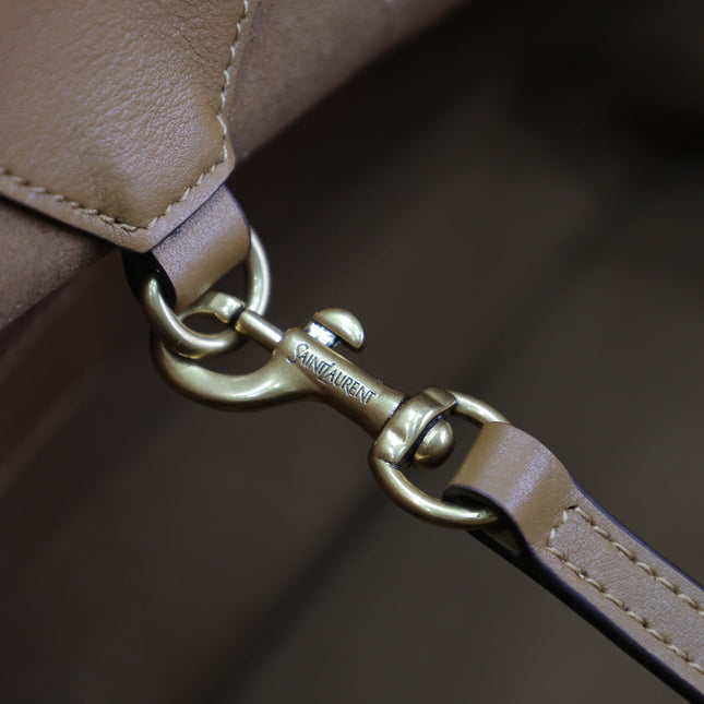 TOTE BAG 50 IN CINNAMON BROWN CALFSKIN