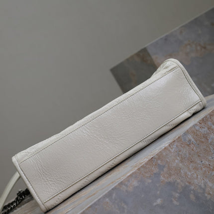 NIKI SHOPPING BAG 33 IN WHITE CRUMPLED CALFSKIN