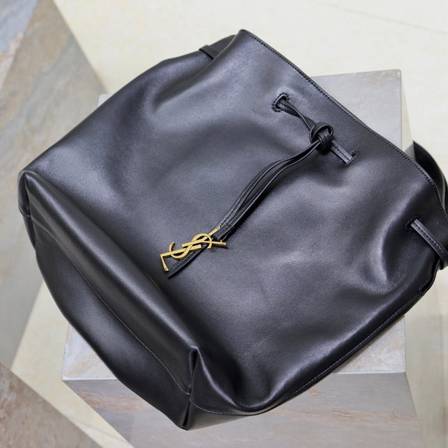POCHON BUCKET BAG 30 IN BLACK LAMBSKIN GOLD HARDWARE
