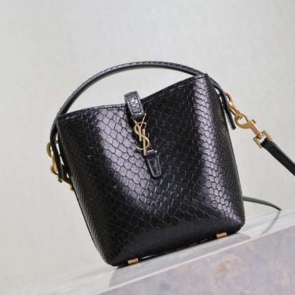 LE 37 MINI BAG 15 IN BLACK SNAKE PATTERN CALFSKIN
