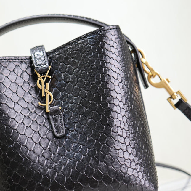 LE 37 MINI BAG 15 IN BLACK SNAKE PATTERN CALFSKIN