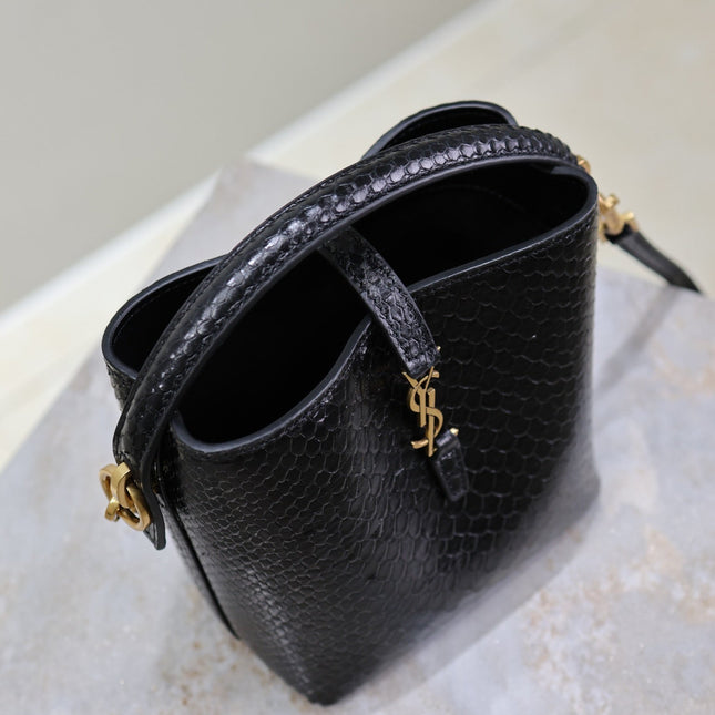 LE 37 MINI BAG 15 IN BLACK SNAKE PATTERN CALFSKIN