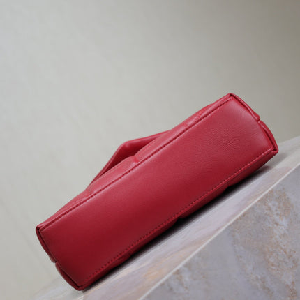 PUFFER TOY 23 IN RED LAMBSKIN GOLD HARDWARE