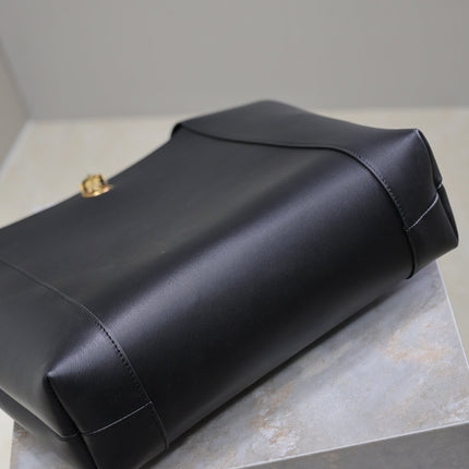 TANGER HOBO BAG 27 IN BLACK CALFSKIN