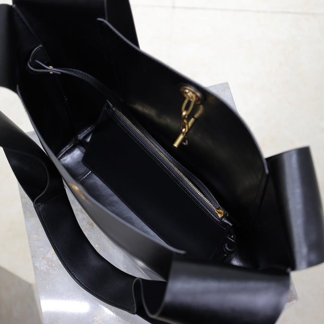 TANGER HOBO BAG 27 IN BLACK CALFSKIN