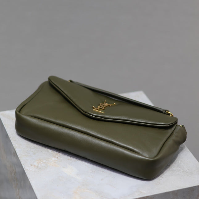 CALYPSO CHAIN BAG 26 IN ARMY GREEN SMOOTH LAMBSKIN