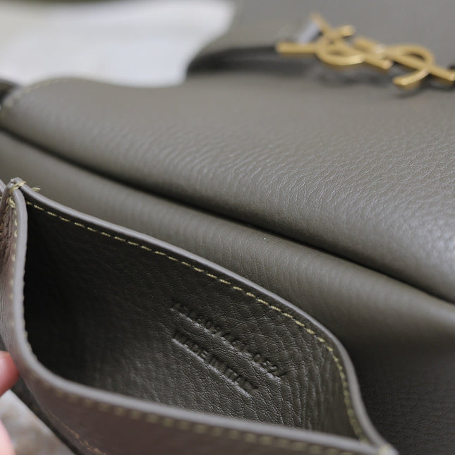 LE 5 À 7 MINI BAG 16 IN KHAKI GREEN LAMBSKIN