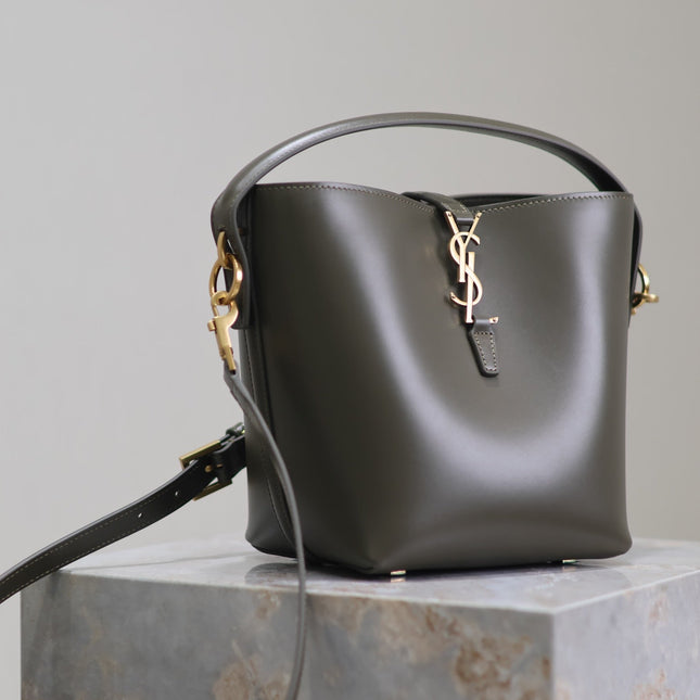 LE 37 SMALL BUCKET BAG 20 IN KHAKI GREEN CALFSKIN GOLD HARDWARE