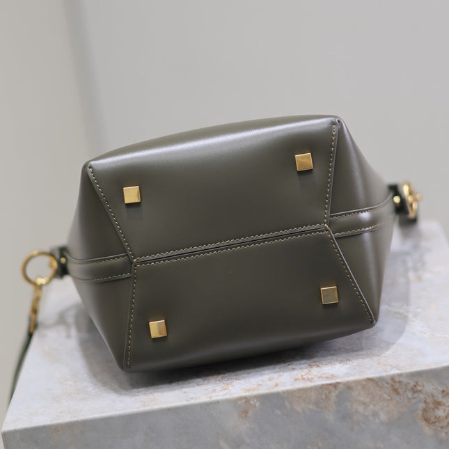 LE 37 SMALL BUCKET BAG 20 IN KHAKI GREEN CALFSKIN GOLD HARDWARE