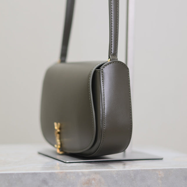 MINI VOLTAIRE IN BOX 17 IN KOMBU GREEN CALFSKIN GOLD LOGO