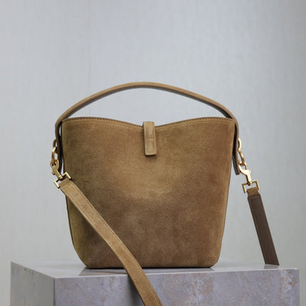 LE 37 SMALL BUCKET BAG 20 IN DIRT BROWN SUEDE