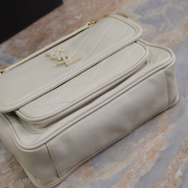 NIKI BABY 22 IN RICE WHITE LAMBSKIN GOLD CHAIN