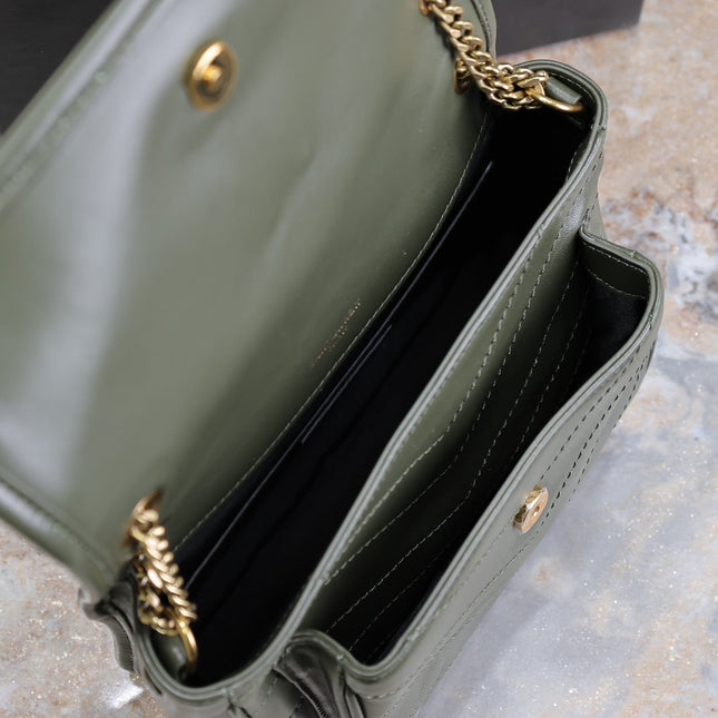 NIKI BABY 22 IN UNIFORM GREEN LAMBSKIN GOLD CHAIN