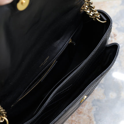 NIKI MEDIUM 28 IN BLACK LAMBSKIN BLACK LOGO GOLD CHAIN