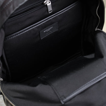 CITY BACKPACK 35 IN BLACK CALFSKIN