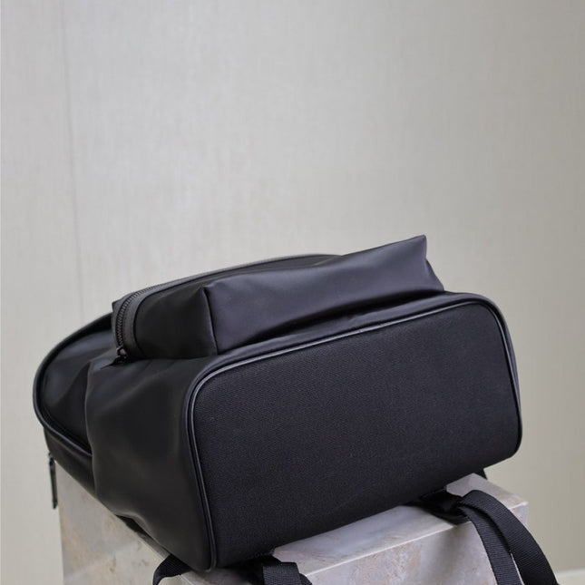 CITY BACKPACK 38 IN BLACK SILK