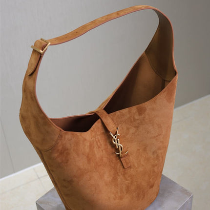 LE 5 À 7 LARGE SUPPLE HOBO BAG 31 IN BRONZE BROWN SUEDE