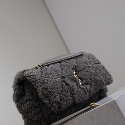 JAMIE BAG 25 IN DARK GRAY LAMB WOOL