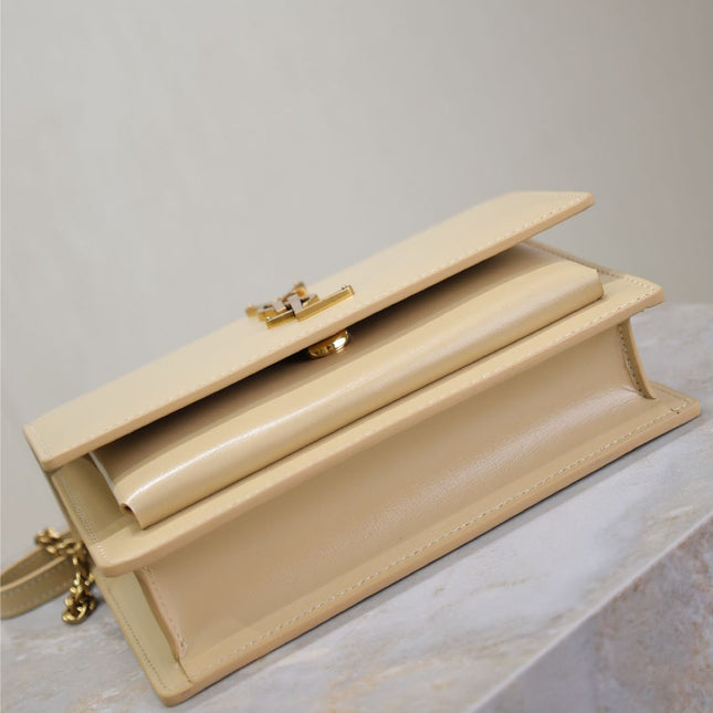 SUNSET SMALL BAG 19 IN BEIGE CALFSKIN GOLD HARDWARE