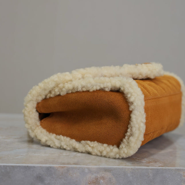 ENVELOPE CHAIN BAG 21 IN BRONZE BROWN SUEDE AND WHITE SHEARLING TRIM GOLD HARDWARE