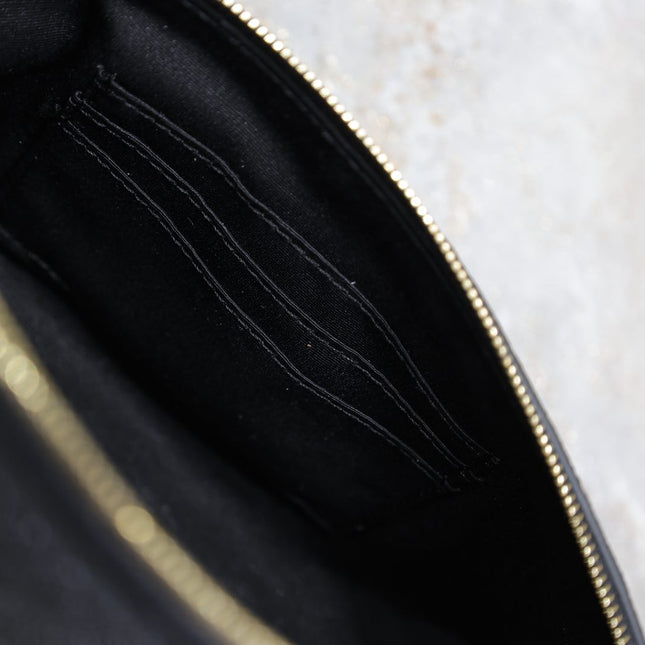 CLASSIC CROSSBODY BAG 25 IN BLACK CAVIAR LEATHER GOLD LOGO