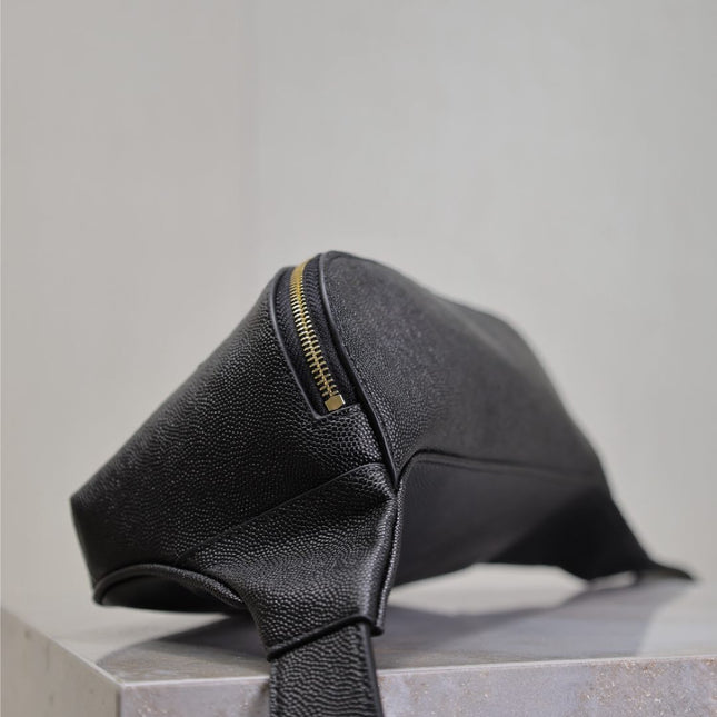 CLASSIC CROSSBODY BAG 25 IN BLACK CAVIAR LEATHER GOLD LOGO