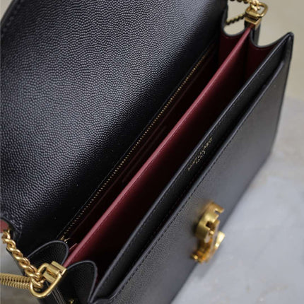 CASSANDRA CHAIN BAG 22 IN BLACK CAVIAR PATTERN CALFSKIN GOLD HARDWARE