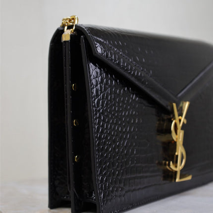 CASSANDRA CHAIN BAG 22 IN BLACK CROCODILE PATTERN CALFSKIN GOLD HARDWARE