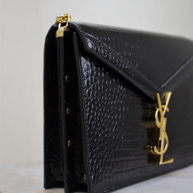 CASSANDRA CHAIN BAG 22 IN BLACK CROCODILE PATTERN CALFSKIN GOLD HARDWARE