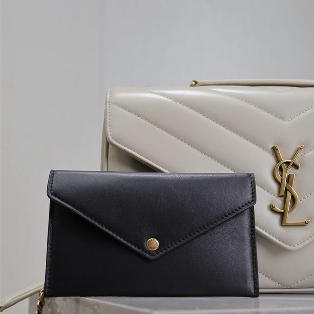 LOULOU MEDIUM 29 IN WHITE SHEEPSKIN GOLD HARDWARE