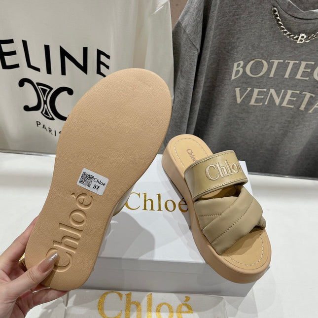 MILA PLATFORM 5 CM IN OYSTER GREY NYLON WITH EMBROIDERED LOGO